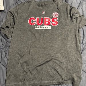 Mens cubs shirt xxl